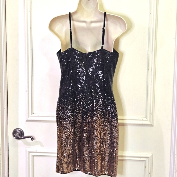 IRIS Black & Gold Ombre Sequin Cocktail Strappy Mini Dress,Medium - Picture 12 of 16